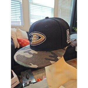 Anaheim Ducks Snap Back Hat Cap Black Green Camo NHL Hockey Sixth Man